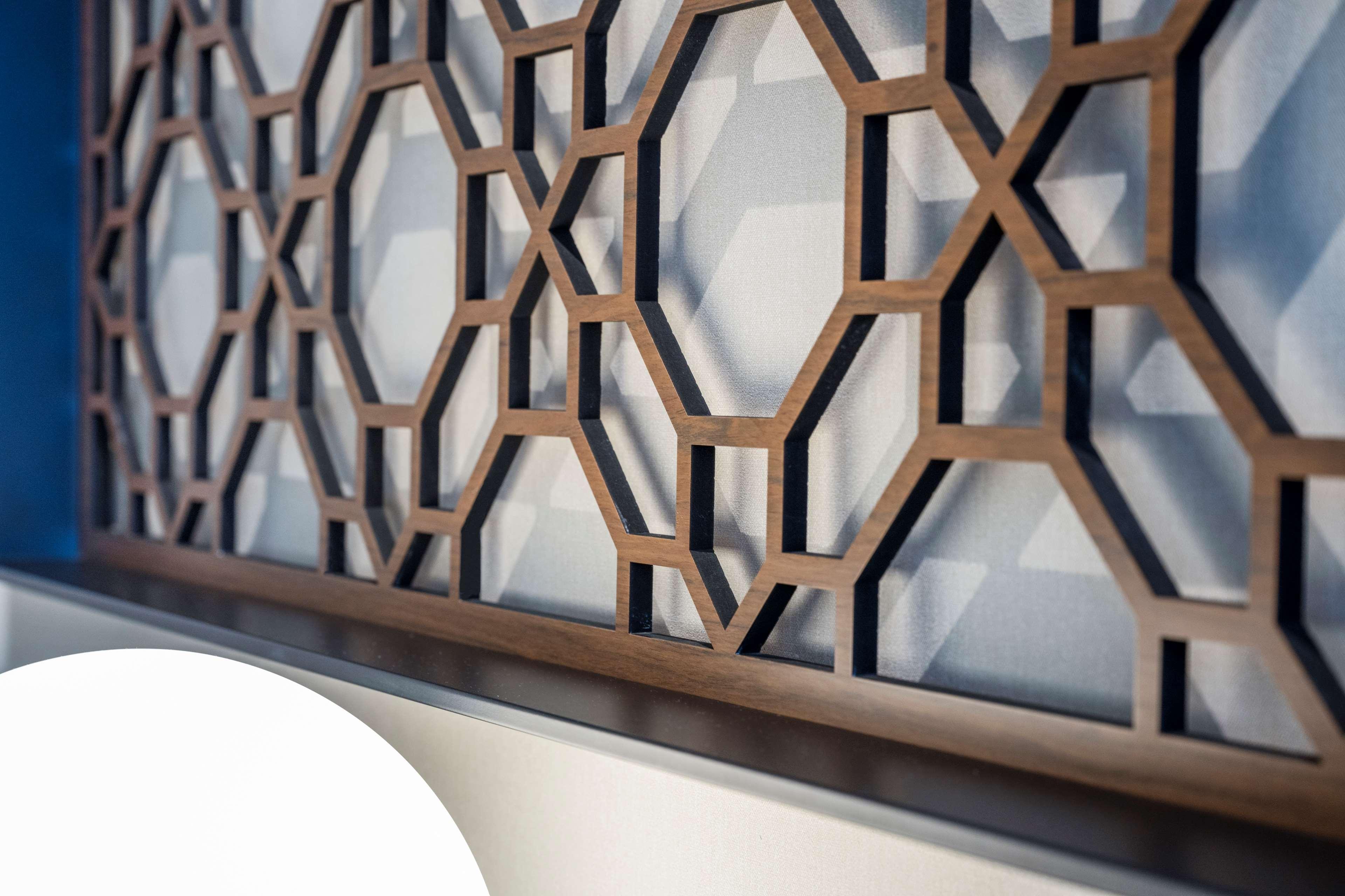Aleph Doha Residences, Curio Collection By Hilton Dış mekan fotoğraf Detail of the screen